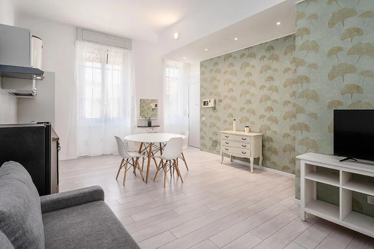 Hemeras Boutique Homes - 4 Design Homes In Milan Center Italia