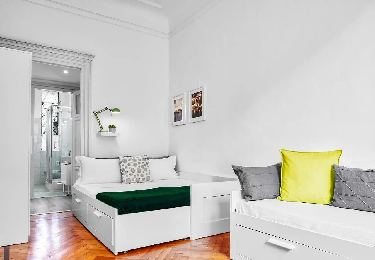 Hemeras Boutique Homes - 4 Design Homes In Milan Center