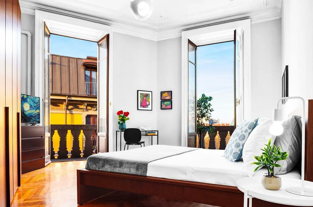 Hemeras Boutique Homes - 4 Design Homes In Milan Center 0*,