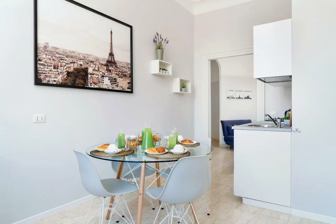 Hemeras Boutique Homes - 4 Design Homes In Milan Center