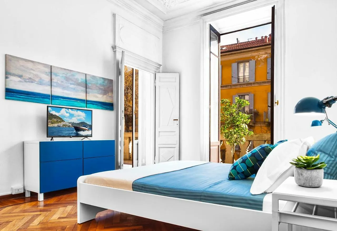 شقة Hemeras Boutique Homes - 4 Design Homes In Milan Center إيطاليا